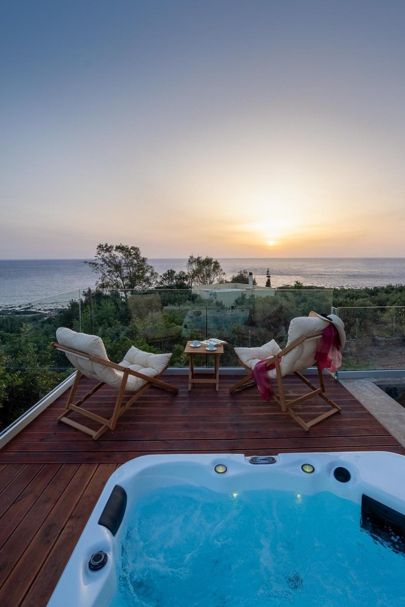 Blue Pearl Villa AmigdhalokeFálion エクステリア 写真