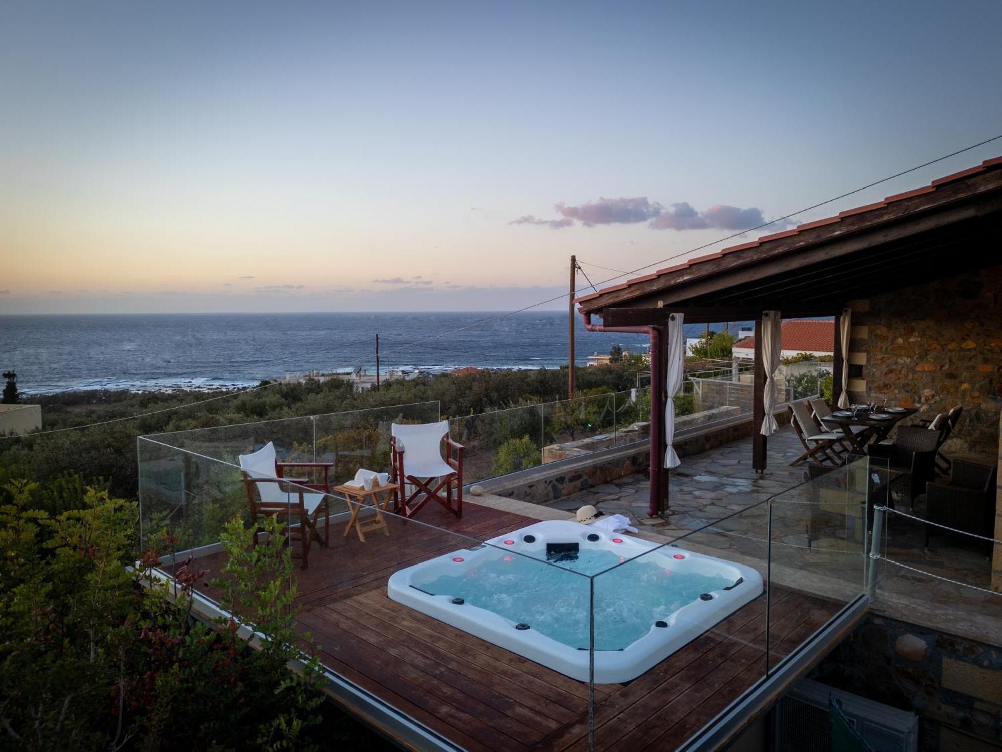 Blue Pearl Villa AmigdhalokeFálion エクステリア 写真